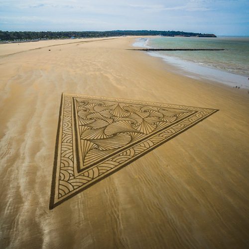 beach art triangle doodle