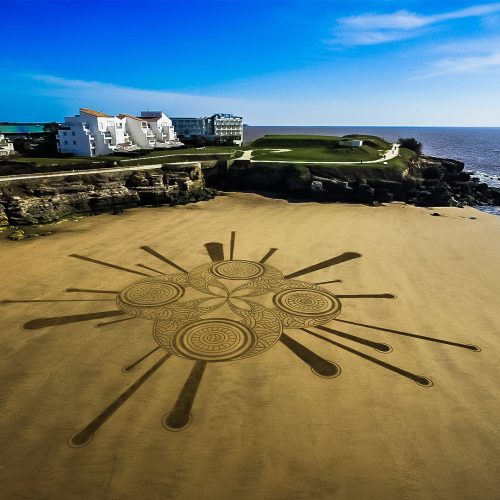 Beach art entre cercles