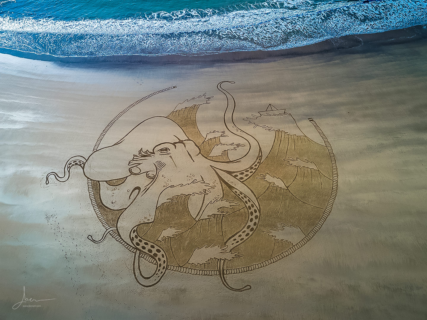 beach art kraken